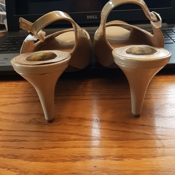 🚺 ladies shoes - Picture 4 of 10